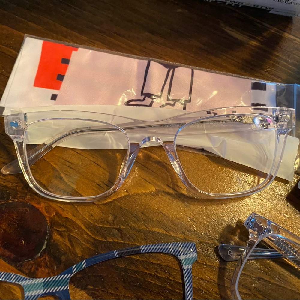 Pair Eyewear brand Kirby and Jessie Clear frames and 2 (non pair brand) toppers. - Picture 2 of 6